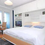 Metropol, Whg 90, Landseite